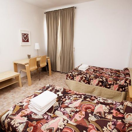 Apartamento Turistico La Ribera Del Marco Caceres Bagian luar foto