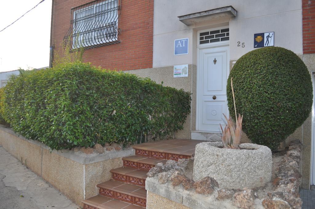 Apartamento Turistico La Ribera Del Marco Caceres Ruang foto