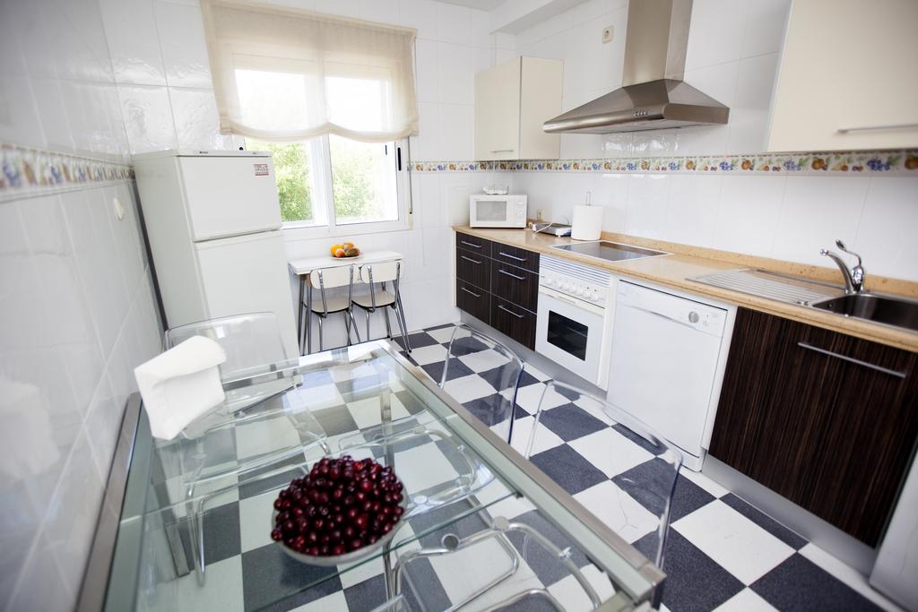 Apartamento Turistico La Ribera Del Marco Caceres Bagian luar foto