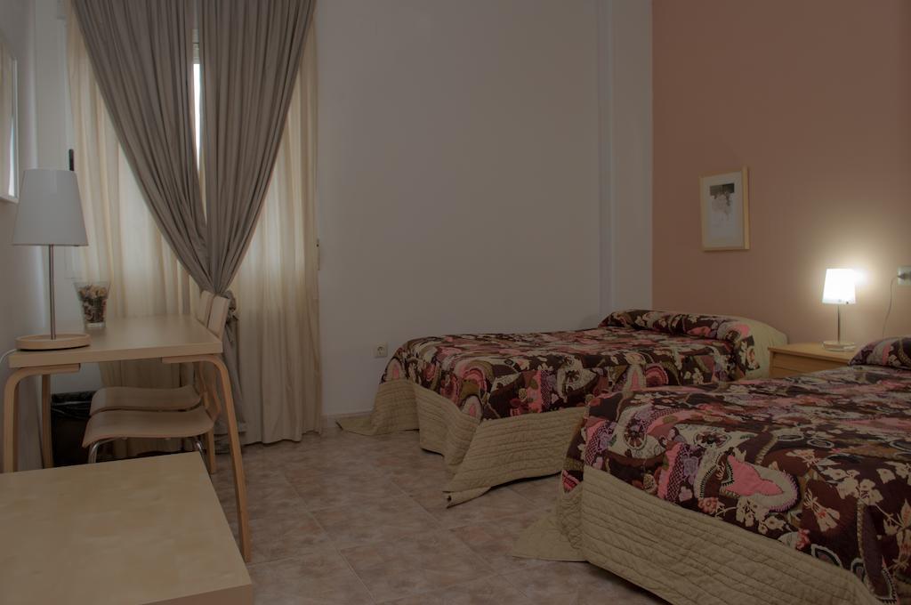Apartamento Turistico La Ribera Del Marco Caceres Ruang foto